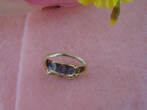 10KT Yellow Gold Blue Topaz Ring: December Birthstone, Size 5.5