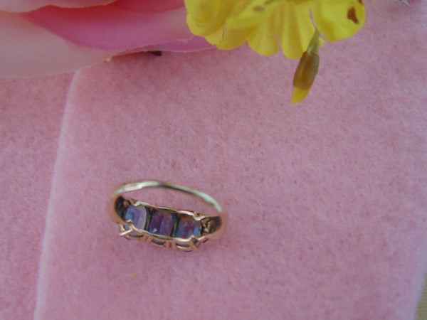 10KT Yellow Gold Blue Topaz Ring: December Birthstone, Size 5.5