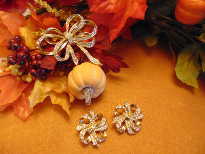 KJL Rhinestone Bow Brooch and Clip Earring Set - 1980s