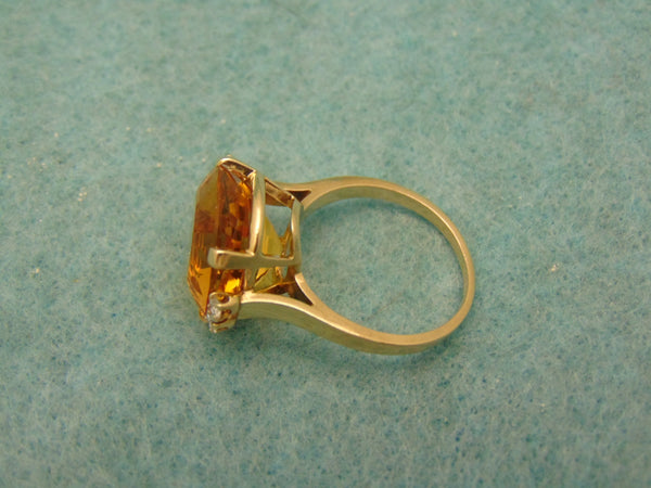 14K Yellow Gold Citrine Diamond Ring - 12 Carat, Size 8.25