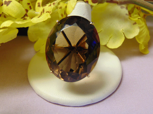 Vintage 18Kt YG Smokey Topaz Ring: 30 Carat Solitaire