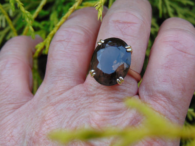 14K Yellow Gold Smokey Topaz Ring - Size 6 3/4
