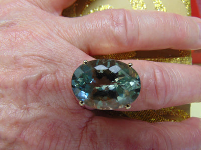 14Kt Yellow Gold Prasiolite Ring: Green Amethyst Solitaire, Size 7.5