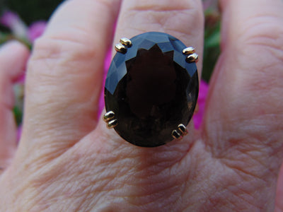 14K Yellow Gold Smokey Topaz Ring - Size 6 3/4