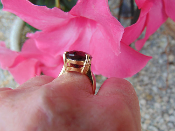 14K Yellow Gold Smokey Topaz Ring - Size 6 3/4