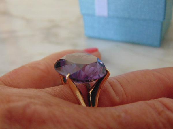 Amethyest Ring For February Birthdays-Engagements-Weddings-Promise-Opera-Theater-Western Dances-Dinners-Cocktail Parties-Hoildays-Xmas Gifts