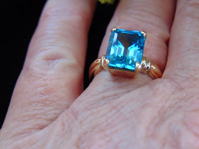 Blue Topaz Ring For Birthdays-Engagements-Weddings-Christmas Gifts-Promise Rings-Operas-Theater-Musicals-Western Dances-Gallery Shows-Church