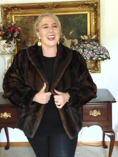Lunaraine Brown Mink Jacket: Pre-Owned Luxury Coat