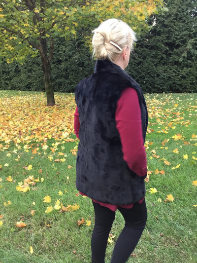 Reversible Black Mink Fur Vest - Ladies Luxury Outerwear