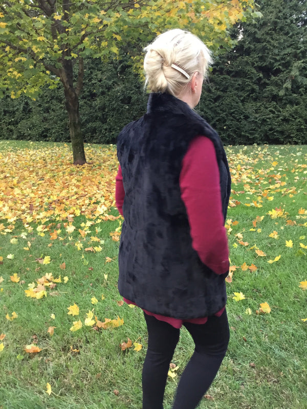 Reversible Black Mink Fur Vest - Ladies Luxury Outerwear