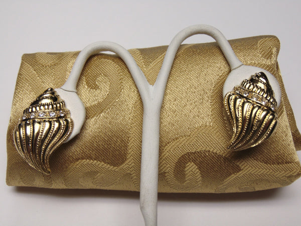 KJL Kenneth Jay Lane Undersea Shell Clip Earrings
