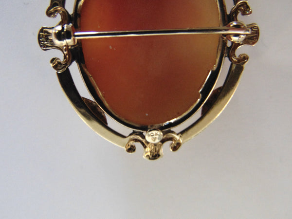 10Kt Gold Cameo Brooch to Pendant-Cameos-Gold Cameo-Cameo Gifts-Cameo Pendant-Cameo Necklace-Antique Cameo-Vintage Cameo-Cameo Lovers