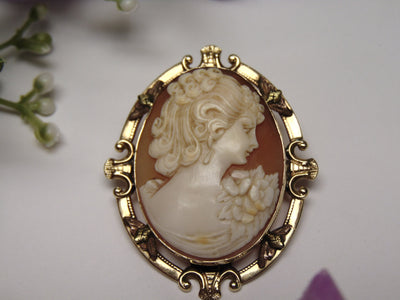 10Kt Gold Cameo Brooch to Pendant-Cameos-Gold Cameo-Cameo Gifts-Cameo Pendant-Cameo Necklace-Antique Cameo-Vintage Cameo-Cameo Lovers