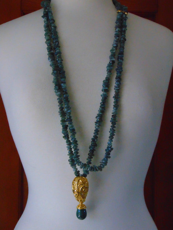 Jose Barrera Quartz Necklace Earring Set: Gold Scroll Clip Ons