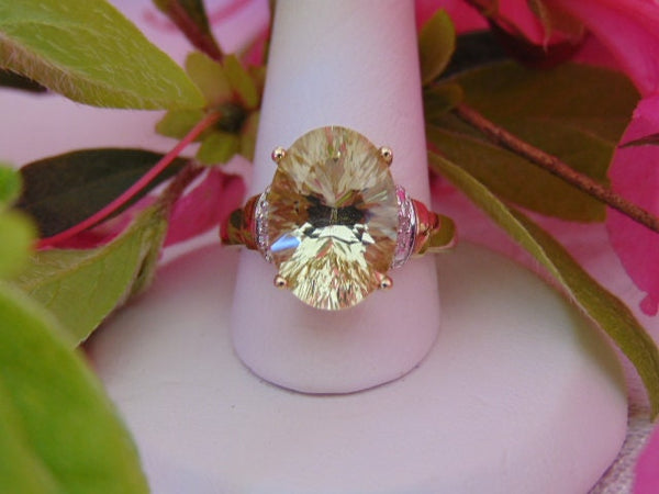 10KT Yellow Gold Lemon Quartz Ring - 5.50 Carat Oval Solitaire - Size 6 3/4