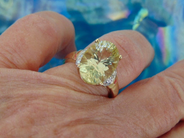 10KT Yellow Gold Lemon Quartz Ring - 5.50 Carat Oval Solitaire - Size 6 3/4