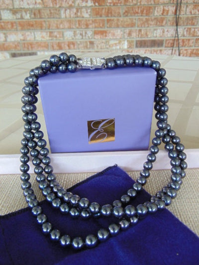 Elizabeth Taylor Midnight Romance Black Pearl Three Strand Necklace