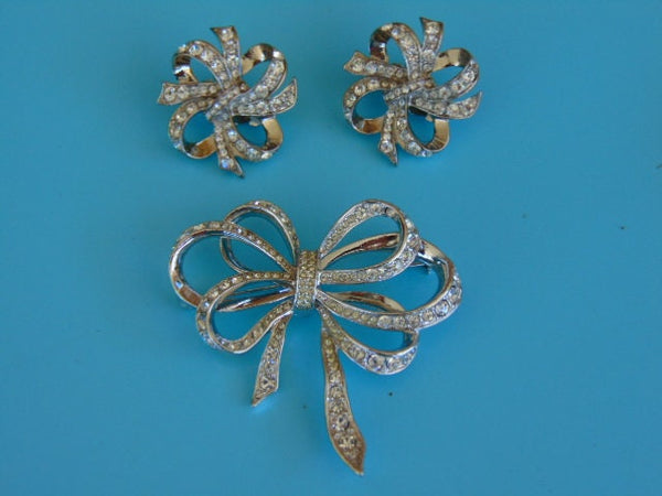 Vintage KJL Rhinestone Bow Brooch and Clip Earring Set