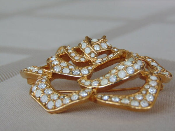 Vintage Elizabeth Taylor Passion Flower Brooch: Gold Crystal Rose Pin