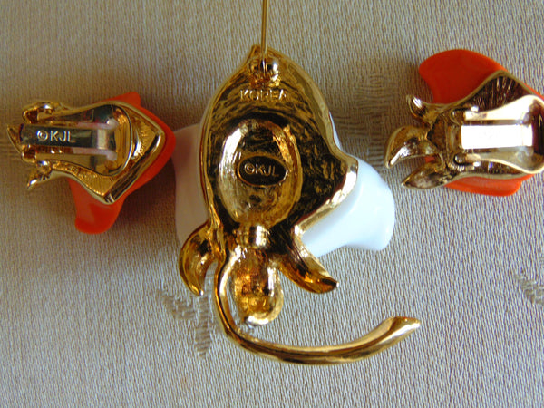 Vintage KJL Flower Brooch and Clip Earring Set: Peach & White Floral Jewelry