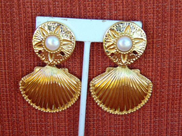 Vintage KJL Royal Sea Collection: Necklace and Clip On Earrings Set