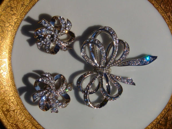 Vintage KJL Rhinestone Bow Brooch and Clip Earring Set