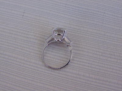 14KT White Gold CZ Ring: Round Solitaire, Size 5 3/4