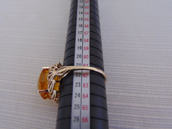 Vintage 14KTYG Citrine Ring: 6 Carat Oval Solitaire, Size 9.5