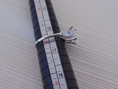 14KT White Gold CZ Ring: Round Solitaire, Size 5 3/4