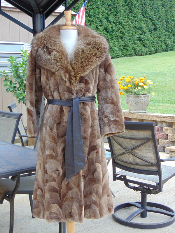 Vintage Sheared Beaver Fur Coat: Natural Raccoon Collar, Full Length