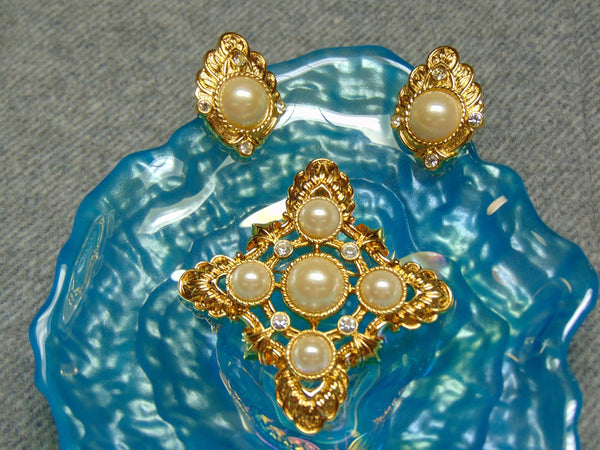 Vintage KJL Pearl Rhinestone Clip Earrings and Pendant Set