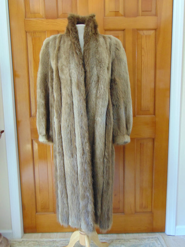 Vintage Beaver Fur Coat with Matching Hat: Full Length Estate Furs