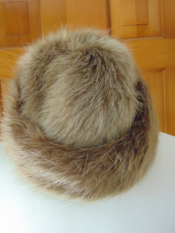 Vintage Beaver Fur Coat with Matching Hat: Full Length Estate Furs
