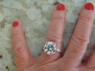 14Kt White Gold Moissanite Ring: 4.65 ct Solitaire, Size 7.5