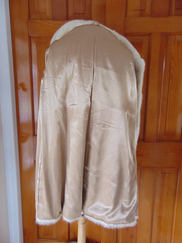 Vintage Pearl Mink Fur Coat: Ladies Resort Wedding Coat