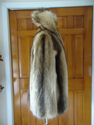 Preloved Golden Raccoon Fur Hooded Jacket: Detachable Hood