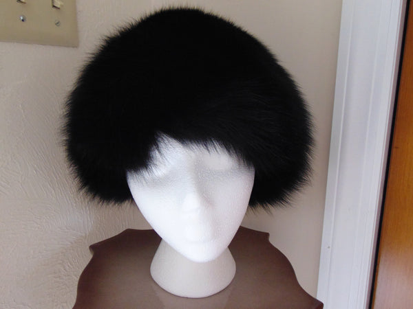 Vintage Black Fox Fur Hat: Elegant Glamour