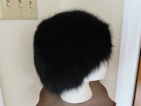 Vintage Black Fox Fur Hat: Elegant Glamour