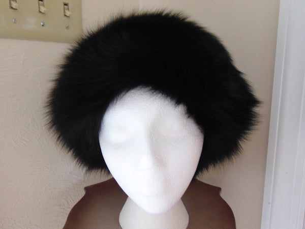 Vintage Black Fox Fur Hat: Elegant Glamour