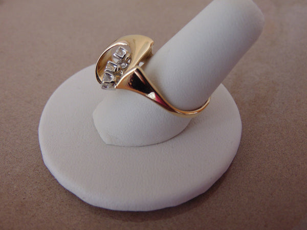14K Yellow Gold Diamond Cluster Ring - Size 6.5