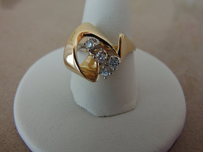 14K Yellow Gold Diamond Cluster Ring - Size 6.5