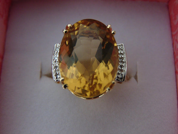 Vintage 14K Gold Citrine Diamond Ring: 12Ct Radiant Cut