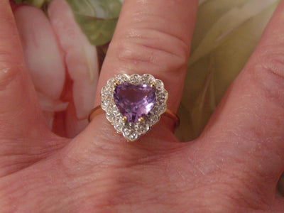 10K Yellow Gold Purple Heart Ring with Diamonds, Size 6 3/4