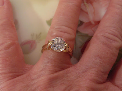 14KT Gold CZ Ring: Round Solitaire, Size 5 3/4