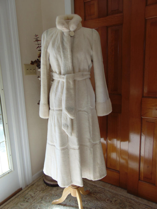 Vintage White Sheared Mink Fur Coat: Rhinestone Button, Size 10