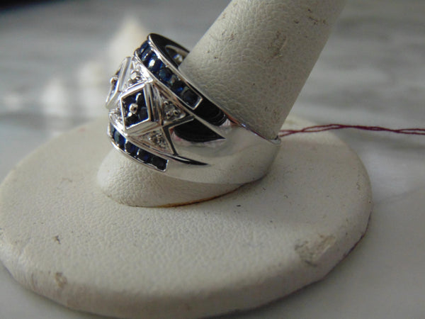 Vintage 10K White Gold Sapphire Diamond Band Ring