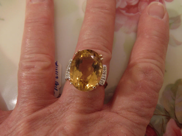 Vintage 14K Gold Citrine Diamond Ring: 12Ct Radiant Cut