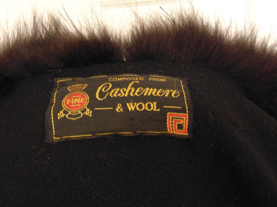 Vintage 1970s Wool Cape with Fox Fur Trim