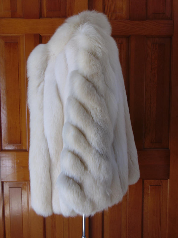 Vintage White Fox Fur Jacket: Preloved Wedding Coat (M)
