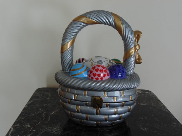 Timmy Woods Easter Basket Purse: Rare Wooden Collectible